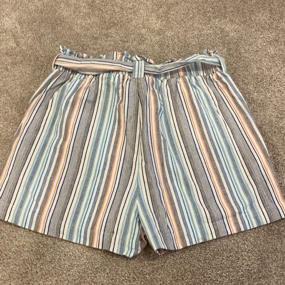 Striped Shorts - Picture 4 of 4
